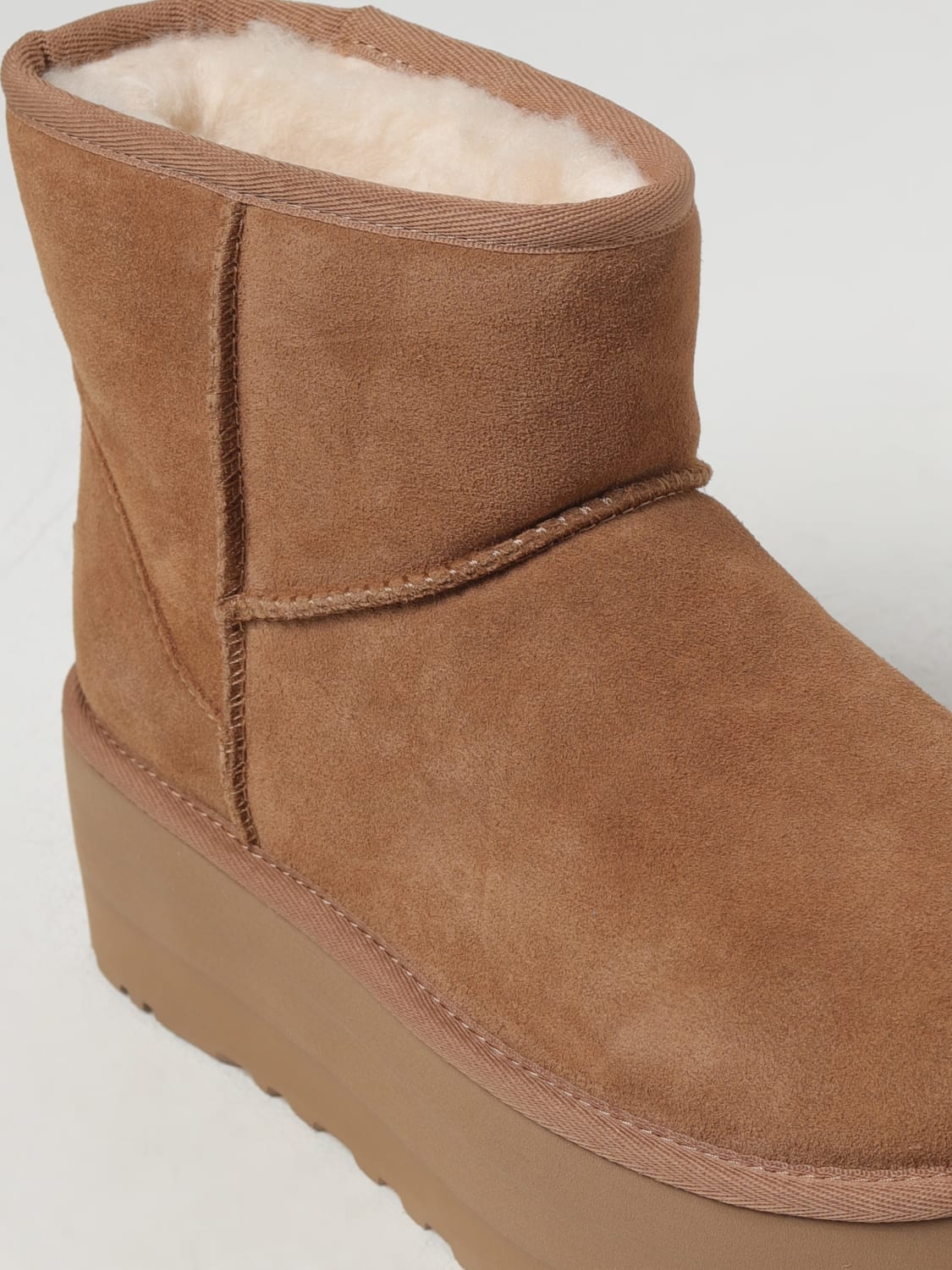 UGG FLAT ANKLE BOOTS: Shoes woman UGG, Hazel - Img 4