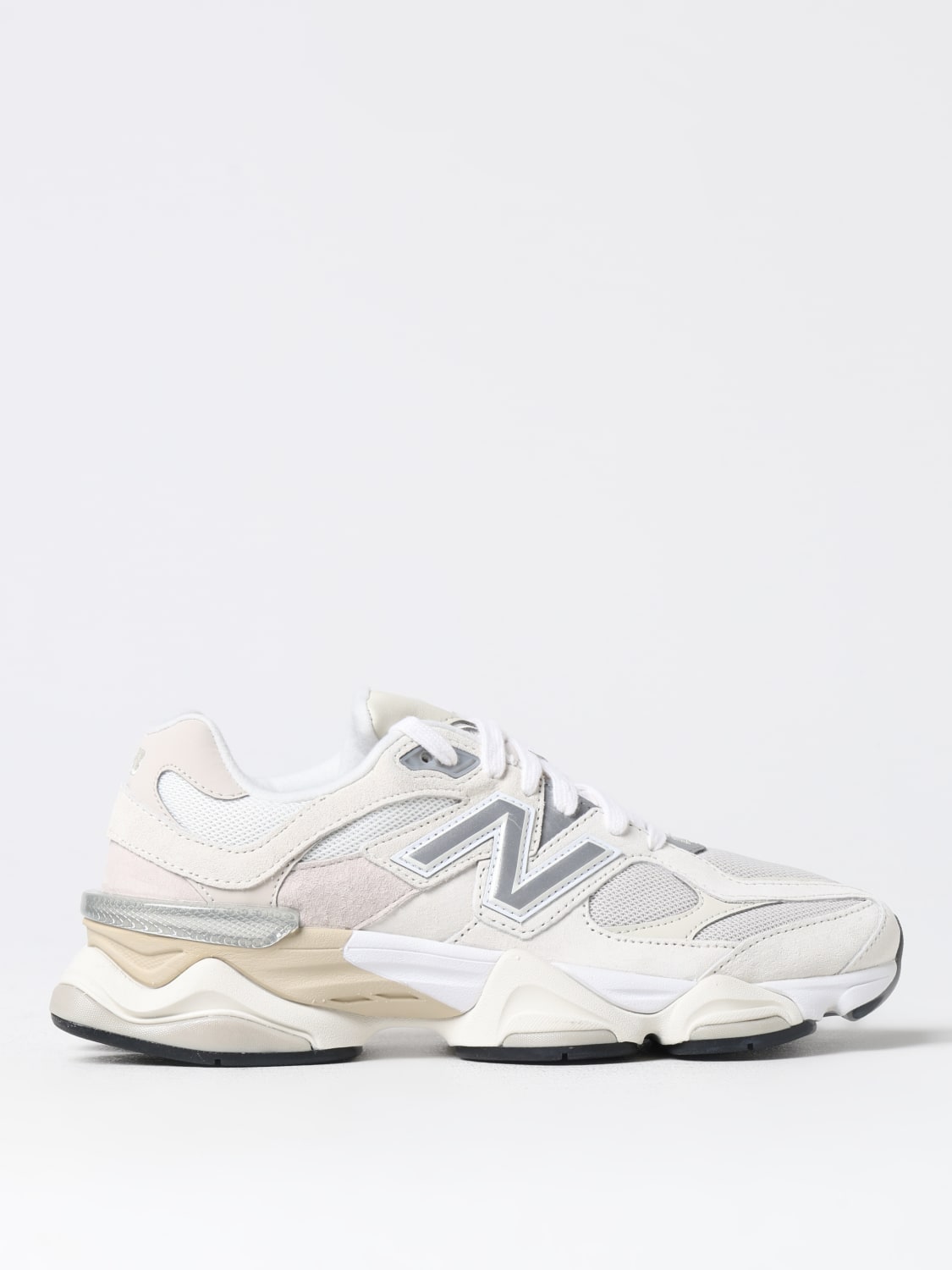 Giglio Sneakers 9060 New Balance in camoscio e mesh