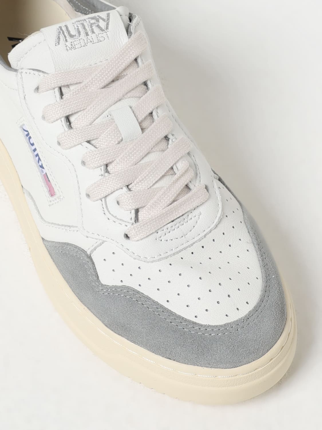 スニーカー AUTRY Women Sneakers AULWLS37 WHITE Autry Medalist Low Sneakers In White And Green Leather