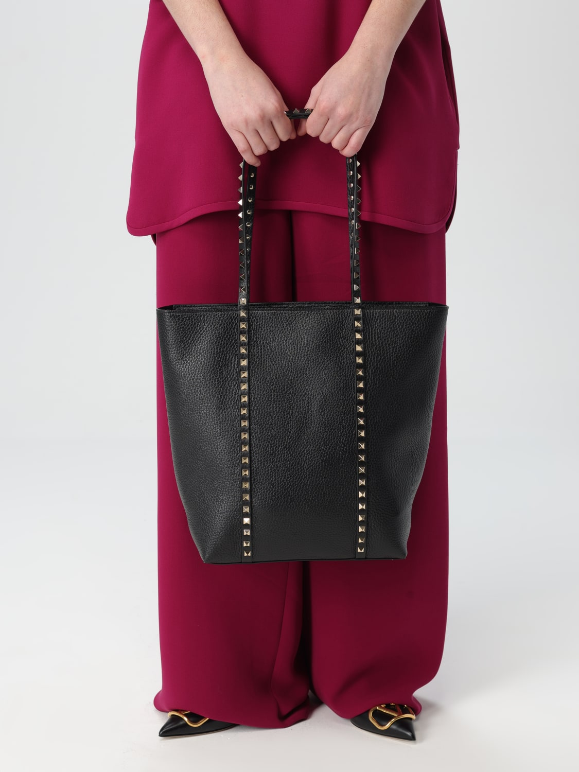 バッグ・カバンその他 VALENTINO 6W2B0Q99VSF VALENTINO GARAVANI：ショルダーバッグ レディース - ブラック