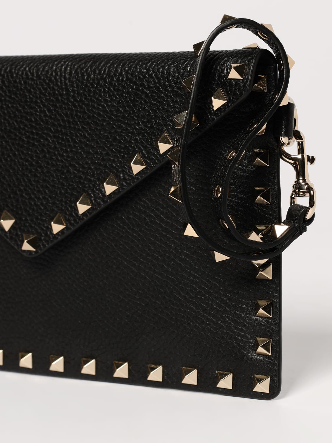 VALENTINO| (6W2P0P87 VSH 0NO / 6W2P0P87 VSH 0NO) VALENTINO GARAVANI: Shoulder bag woman - Black | Valentino