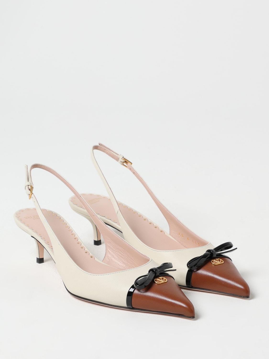 シューズ・サンダルその他 VALENTINO GARAVANI Woman High heel shoes Grey 6W2S0LL3YEA VALENTINO GARAVANI: Shoes woman - Grey | Valentino Garavani