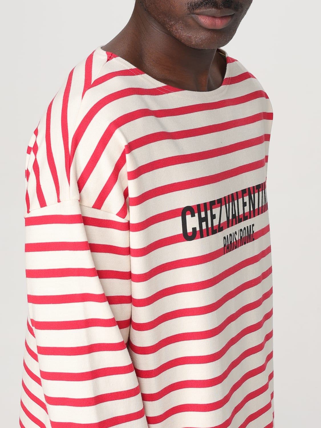 Tシャツ・カットソー VALENTINO Men T-shirt Red 6V3MG16RAPV RHK VALENTINO: T-shirt men - Red | Valentino t-shirt 6V3MG16RAPV