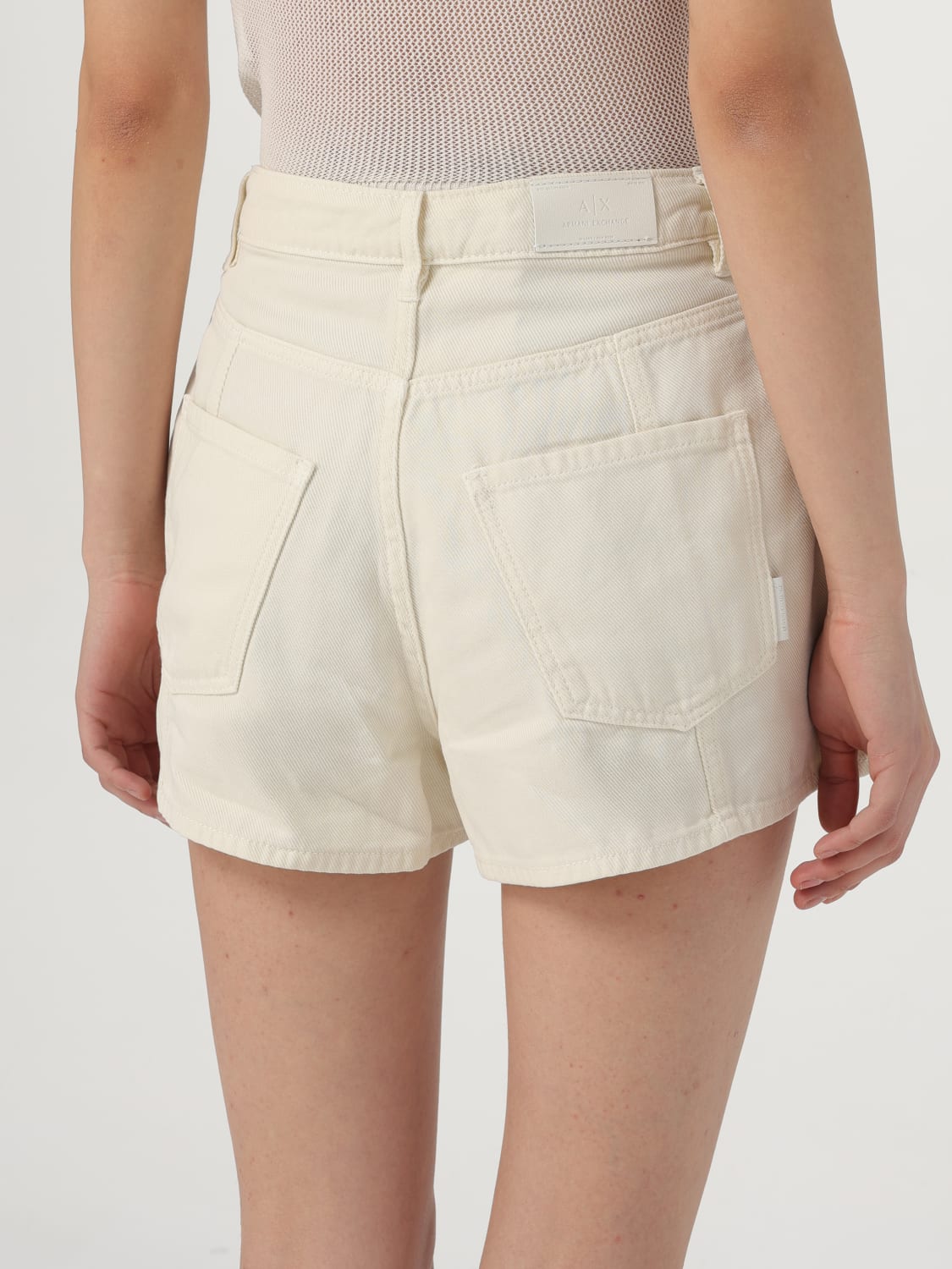ショートパンツ ARMANI EXCHANGE Woman Short Yellow Cream XW000134AF12858 ARMANI EXCHANGE: Short woman - Yellow Cream | Armani