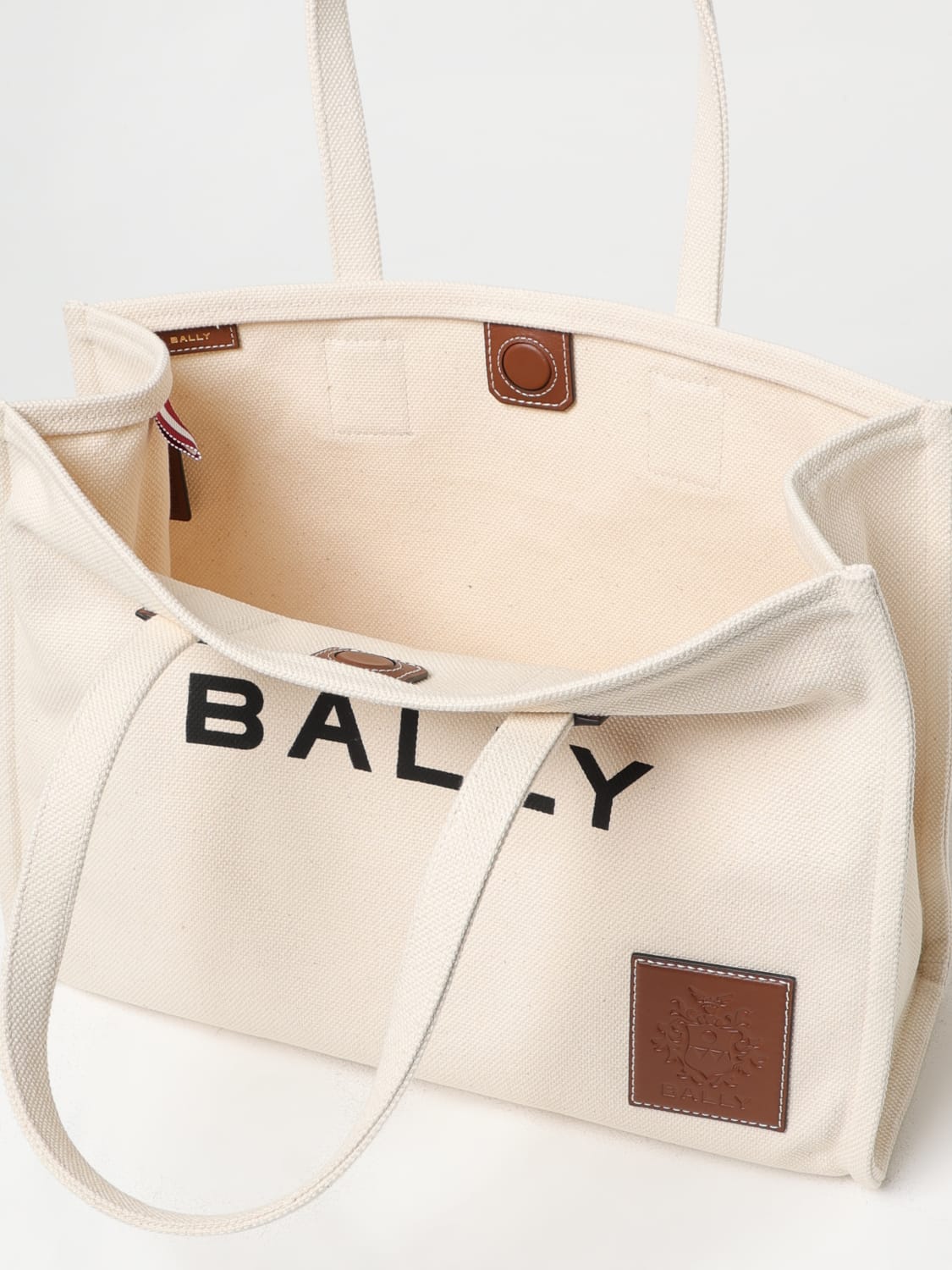 トートバッグ BALLY Woman Tote bags Ecru WAE05CCV011 I135O BALLY: Shoulder bag woman - Ecru | Bally tote bags