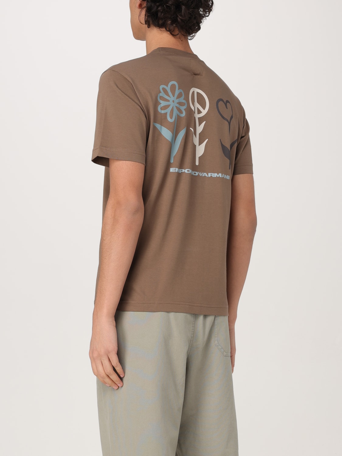 Tシャツ・カットソー EMPORIO ARMANI Men T Shirts EM001717AF14836F8094 Beige Emporio Armani Deluxe Viscose T-Shirt Sand SM (US 39