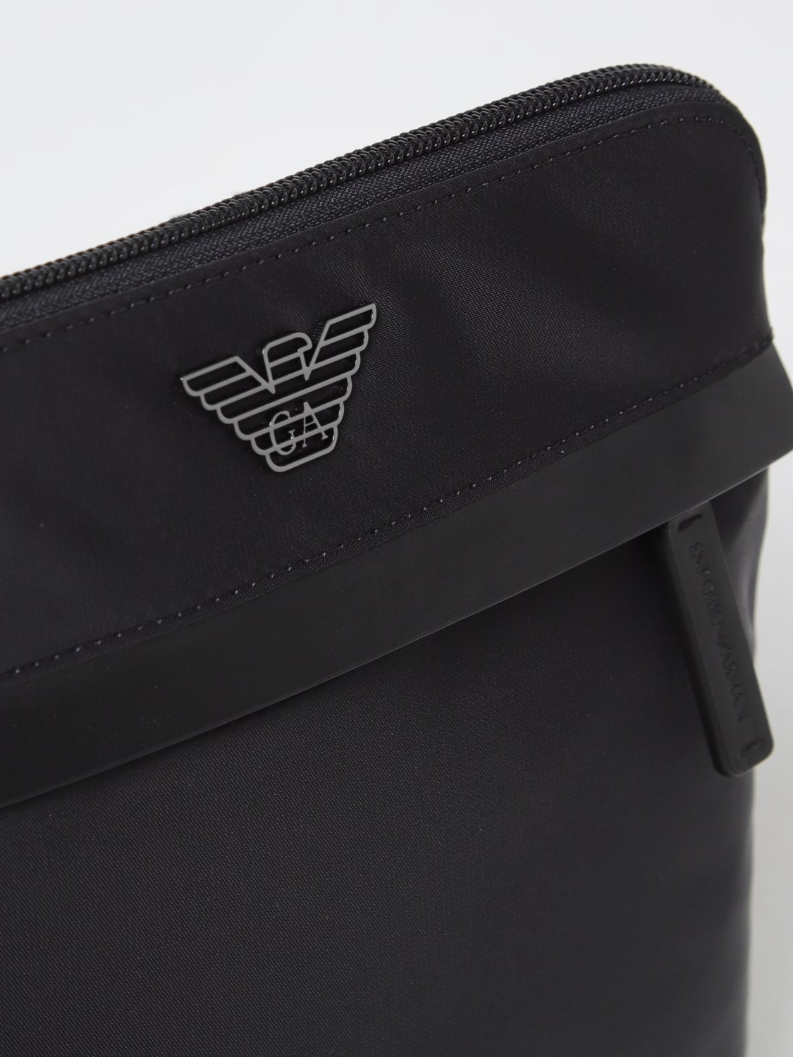 EMPORIO ARMANI BORSA A TRACOLLA: Borsello con logo Emporio Armani in nylon, Nero - Img 3