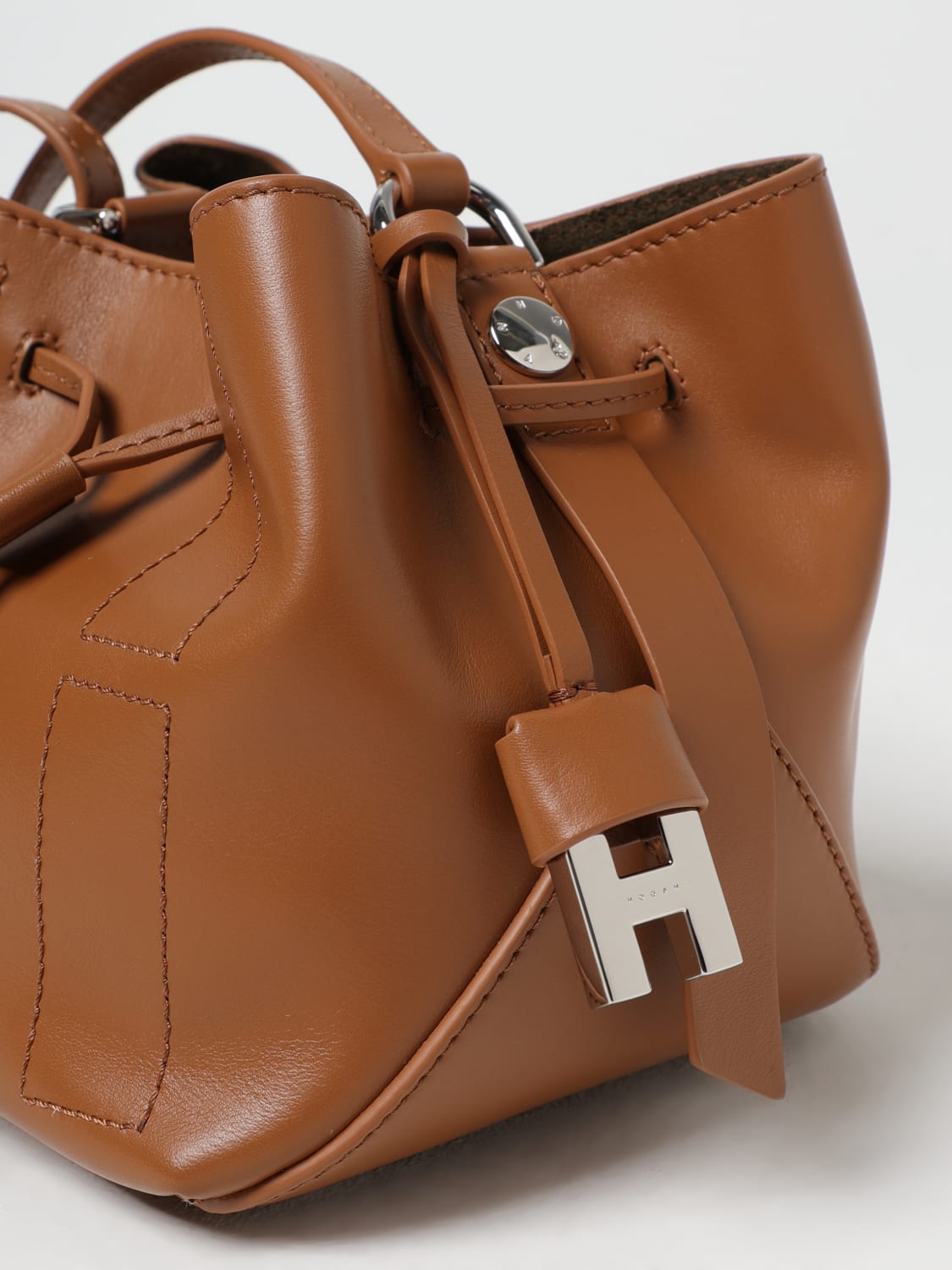 HOGAN KBW01RS0300TZP Shoulder Bags HOGAN KBW01RS0300TZP Shoulder Bags