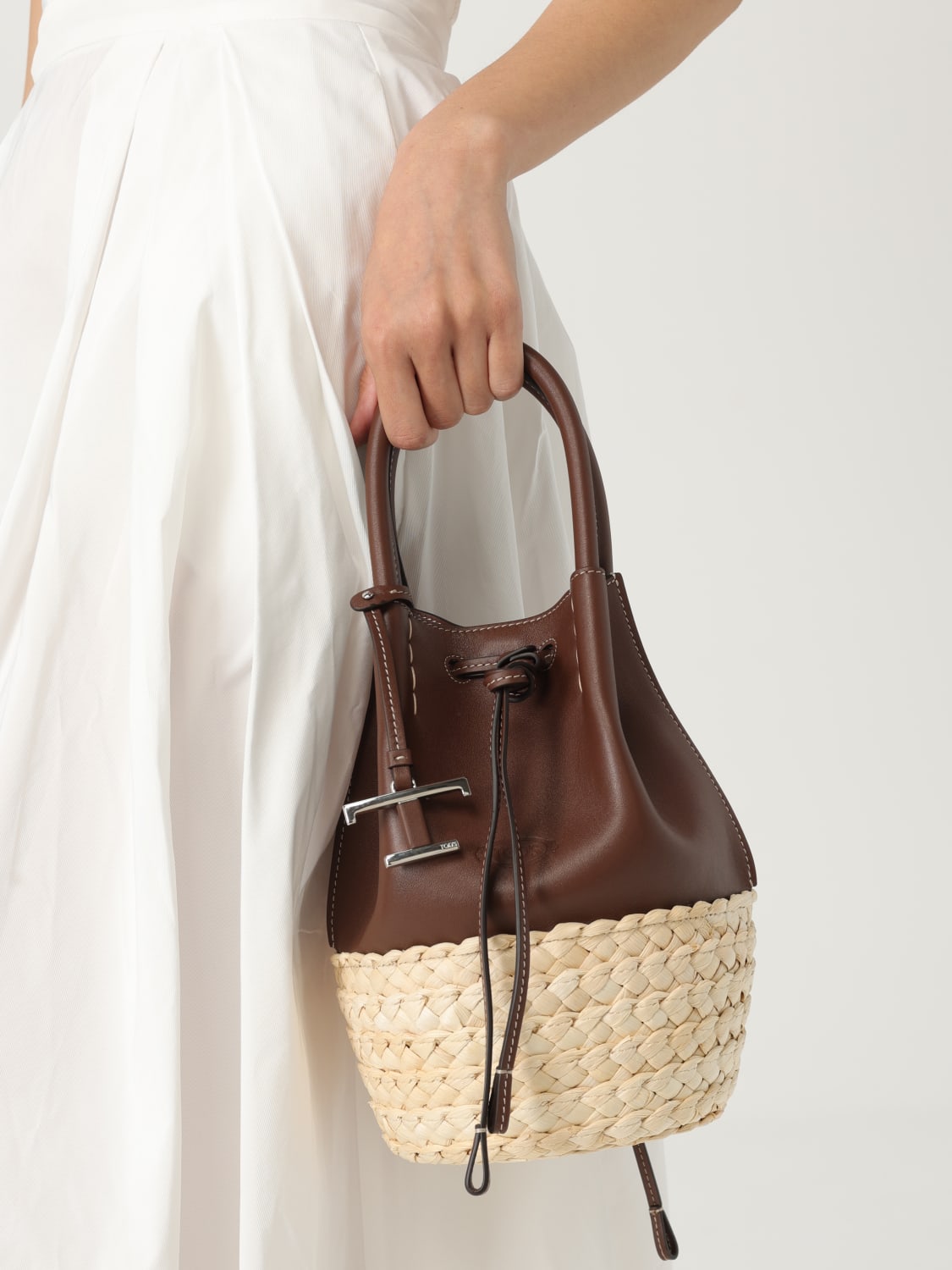 TOD'S BORSA A MANO: Borsa Tod's in pelle e rafia intrecciata , Marrone - Img 2