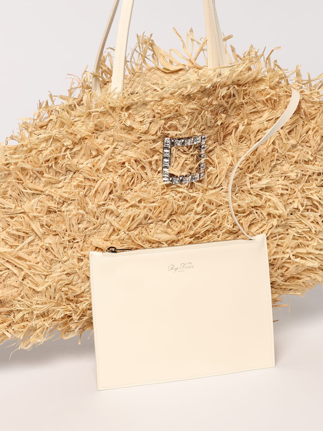 ショルダーバッグ・ポシェット ROGER VIVIER Woman Shoulder bag Natural RBWAOKK0300UDI 1K58 ROGER VIVIER: Shoulder bag woman - Natural | Roger Vivier