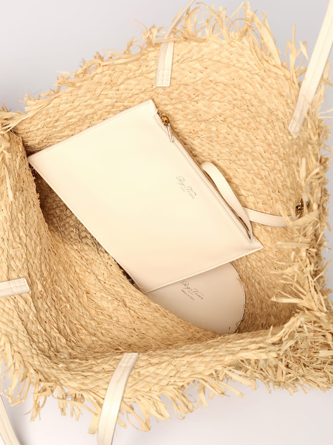 ショルダーバッグ・ポシェット ROGER VIVIER Woman Shoulder bag Natural RBWAOKK0300UDI 1K58 ROGER VIVIER: Shoulder bag woman - Natural | Roger Vivier