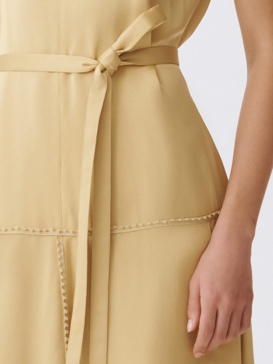ワンピース FABIANA FILIPPI Woman Dress Gold ABD265F208L174 778 FABIANA FILIPPI: Dress woman - Gold | Fabiana Filippi dress