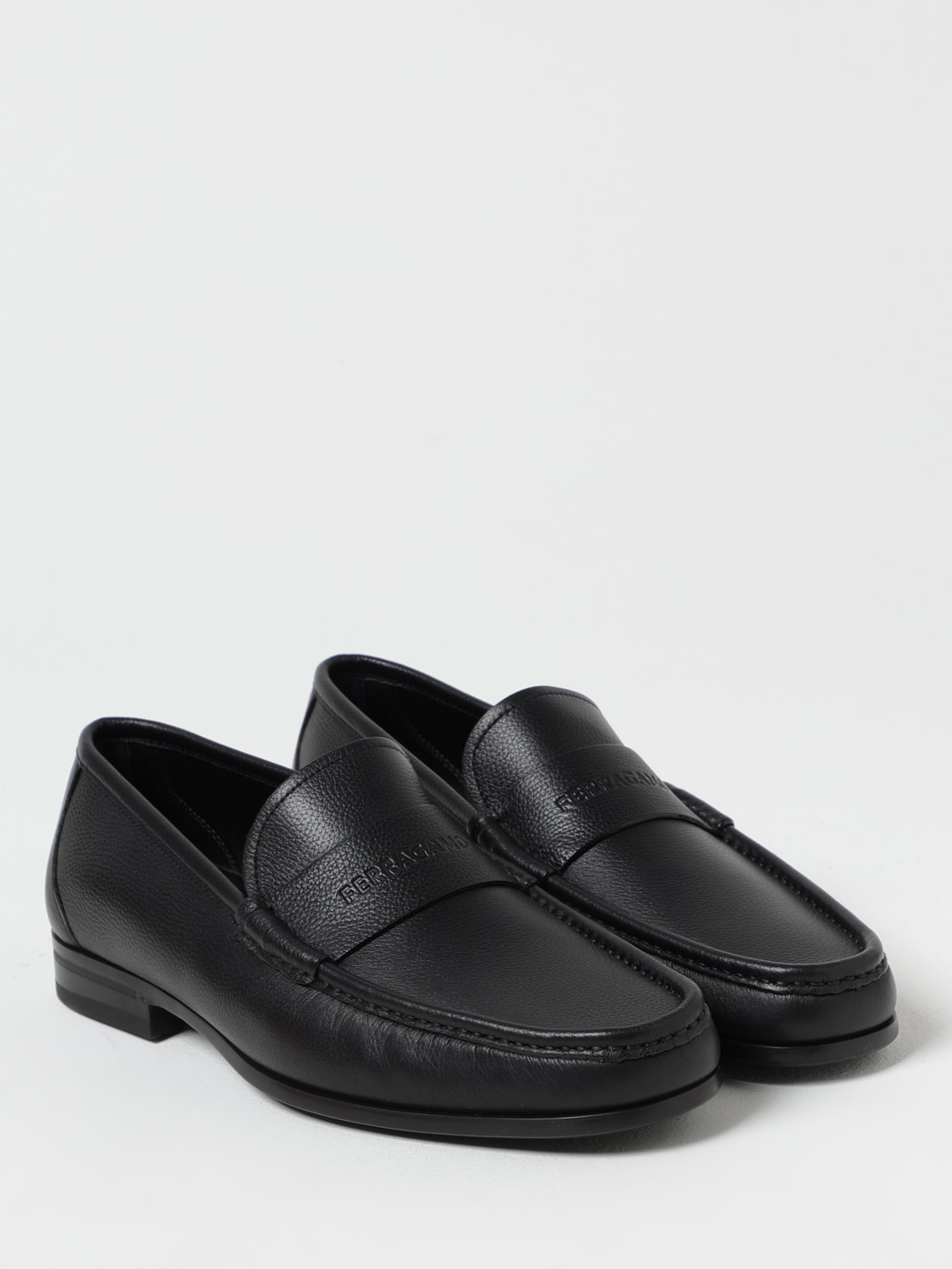 FERRAGAMO：シューズ メンズ - ブラック | GIGLIO.COMオンライン
