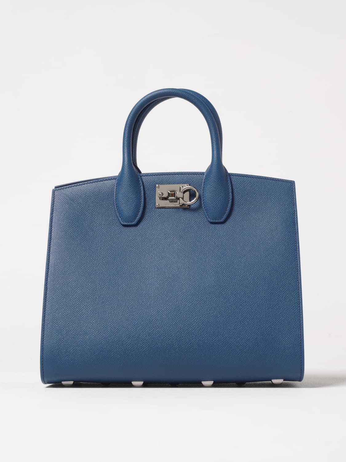 ハンドバッグ FERRAGAMO Woman Handbag Blue 210398 779236 030 FERRAGAMO: Shoulder bag woman - Blue | Ferragamo handbag