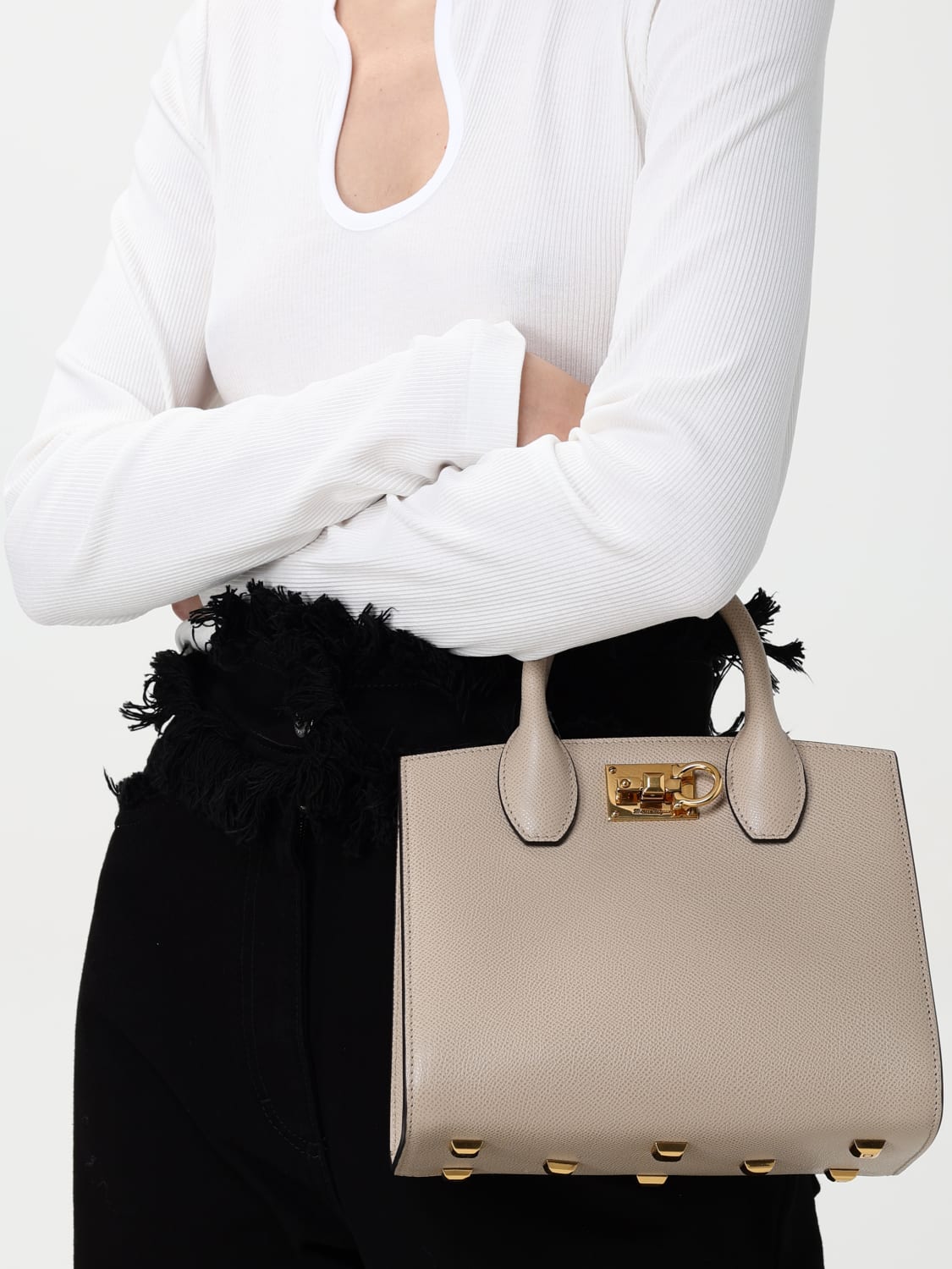 FERRAGAMO MINI SAC: Sac porté épaule femme Ferragamo, Brun - Img 2