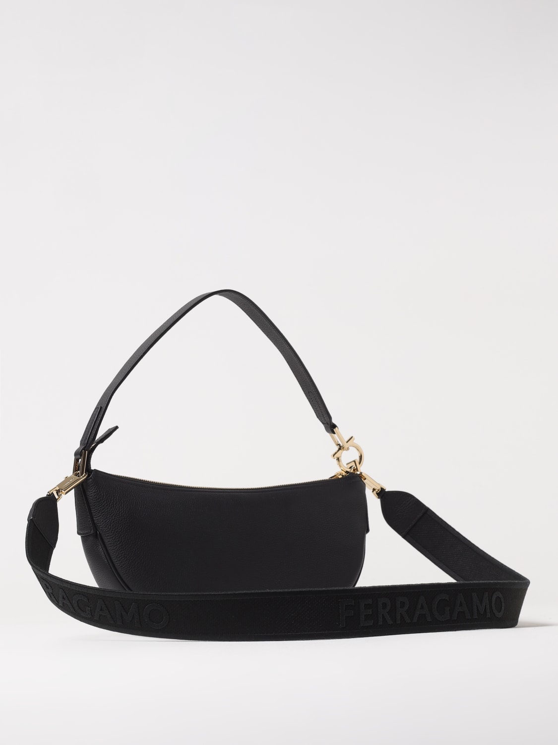 ショルダーバッグ・ポシェット FERRAGAMO Woman Shoulder bag Black 219873 782182 009 FERRAGAMO: Shoulder bag woman - Black | Ferragamo shoulder