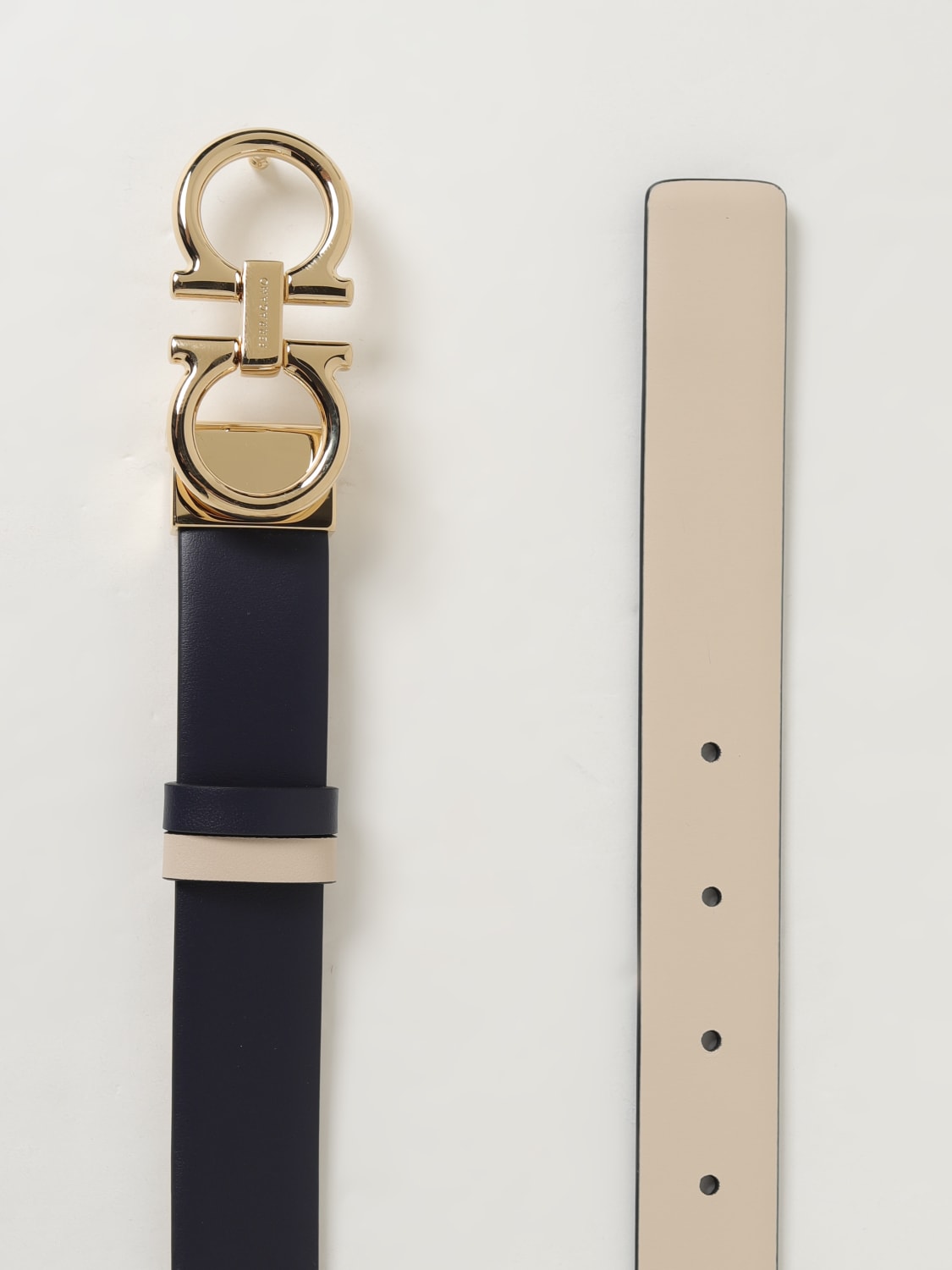 ベルト FERRAGAMO Woman Belt Blue 23B559 764048 115 16019118_30375906_600.jpg