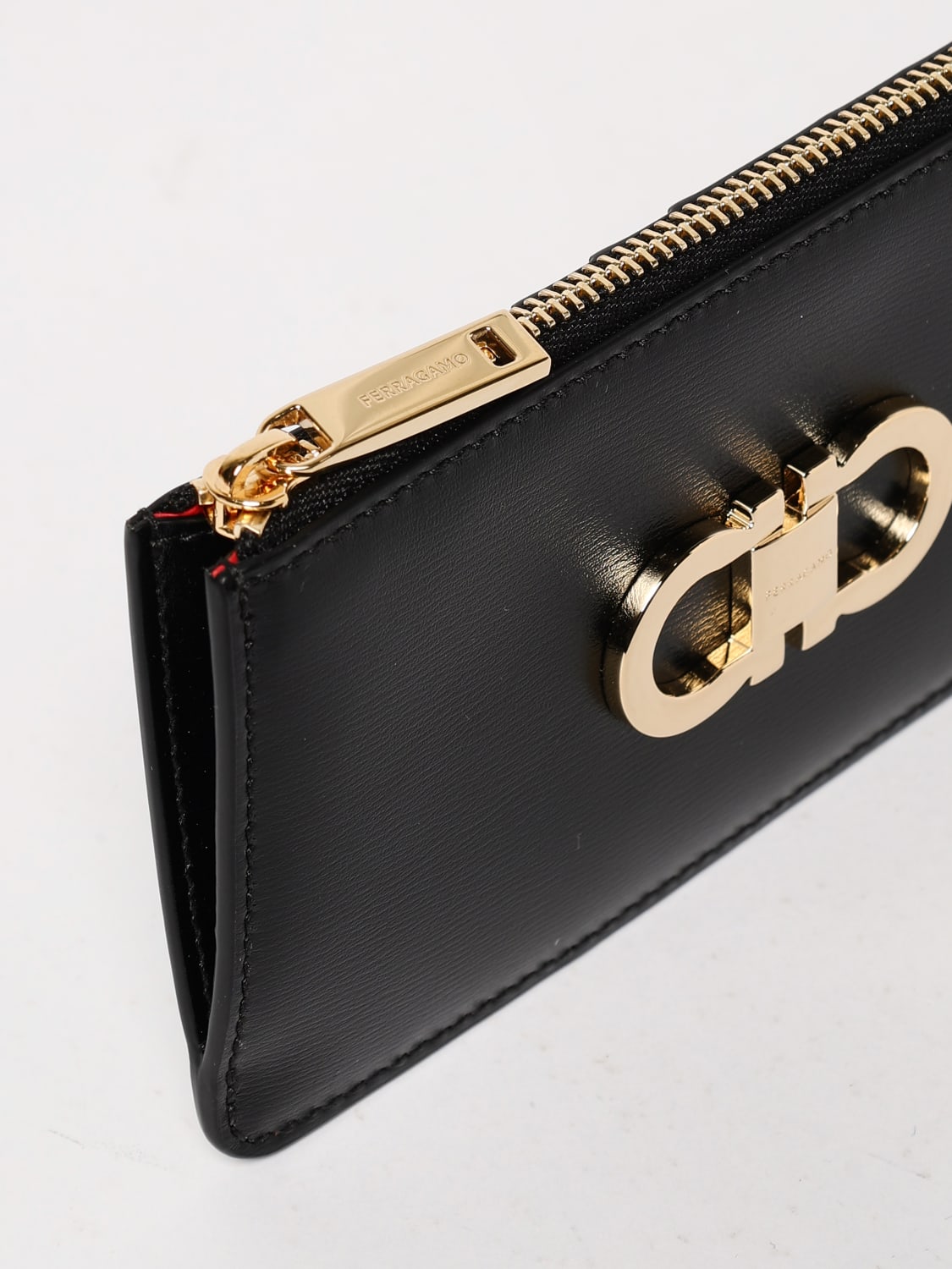 FERRAGAMO: Wallet woman - Black | Ferragamo wallet 220629