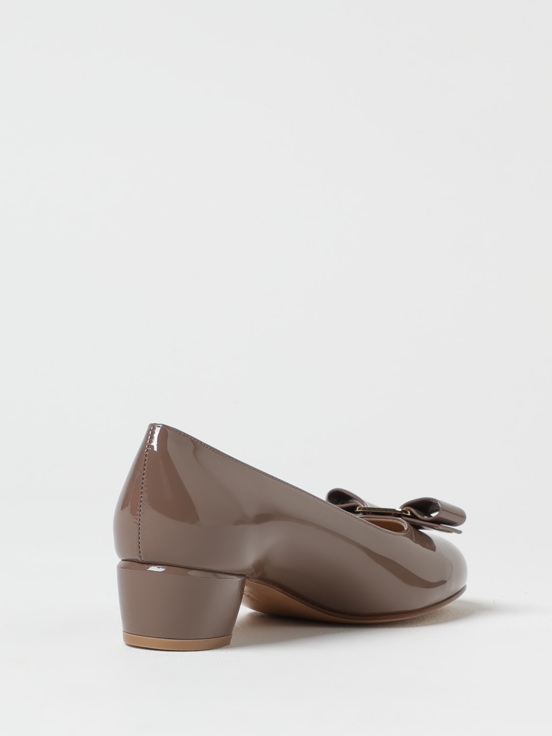 Salvatore Ferragamo｜PUMPS(HEELS) (01B221 740693) Vara pump - Women | Ferragamo