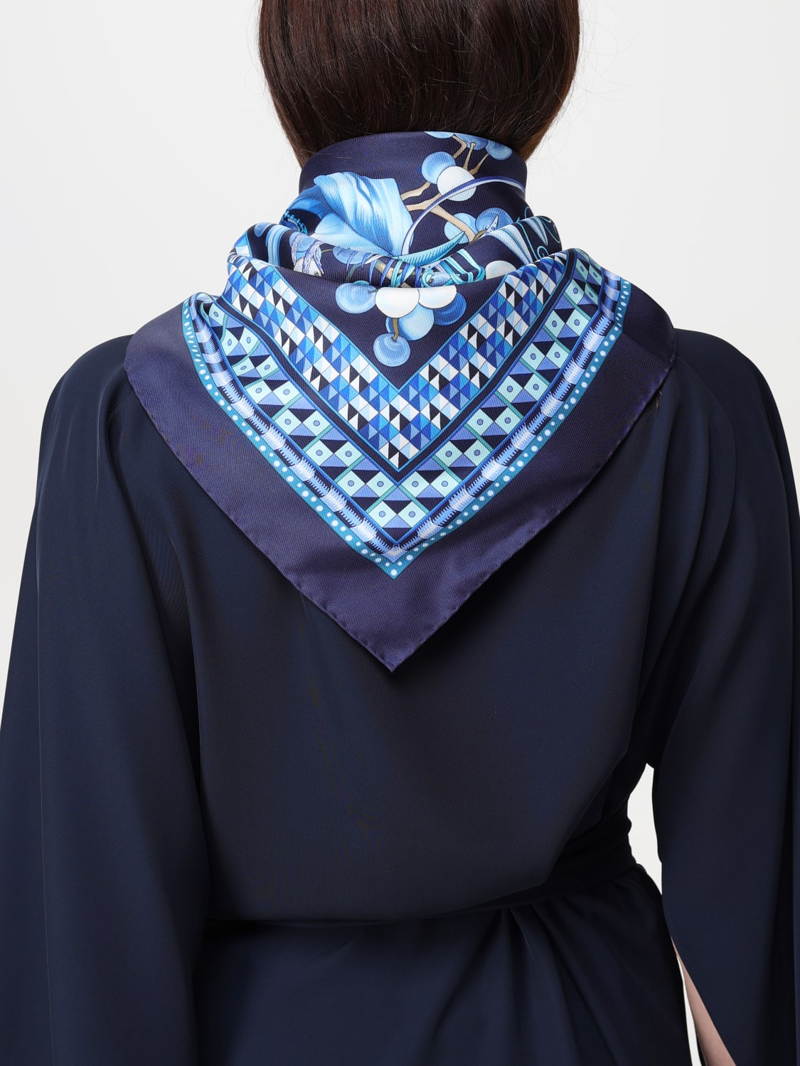 FERRAGAMO: Neck scarf woman - Blue | Ferragamo neck scarf