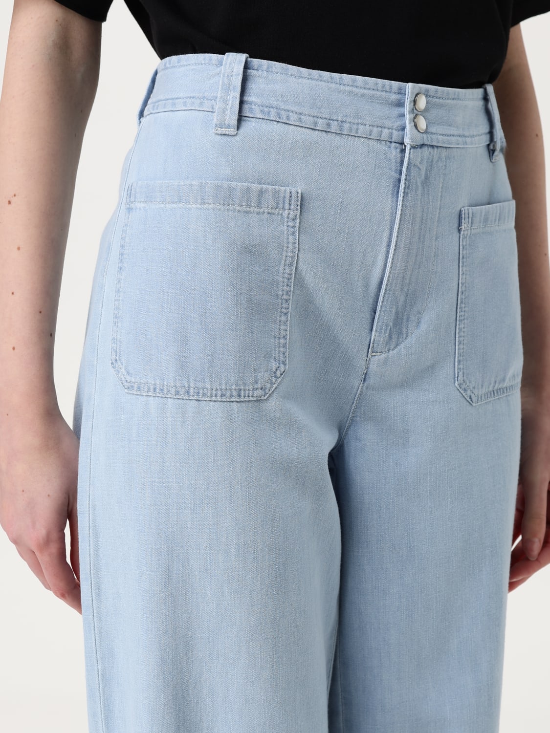 パンツ A.P.C. Woman Pants Gnawed Blue COGXF09222 IAV A.P.C.: Pants woman - Gnawed Blue | A.P.C. jeans COGXF09222