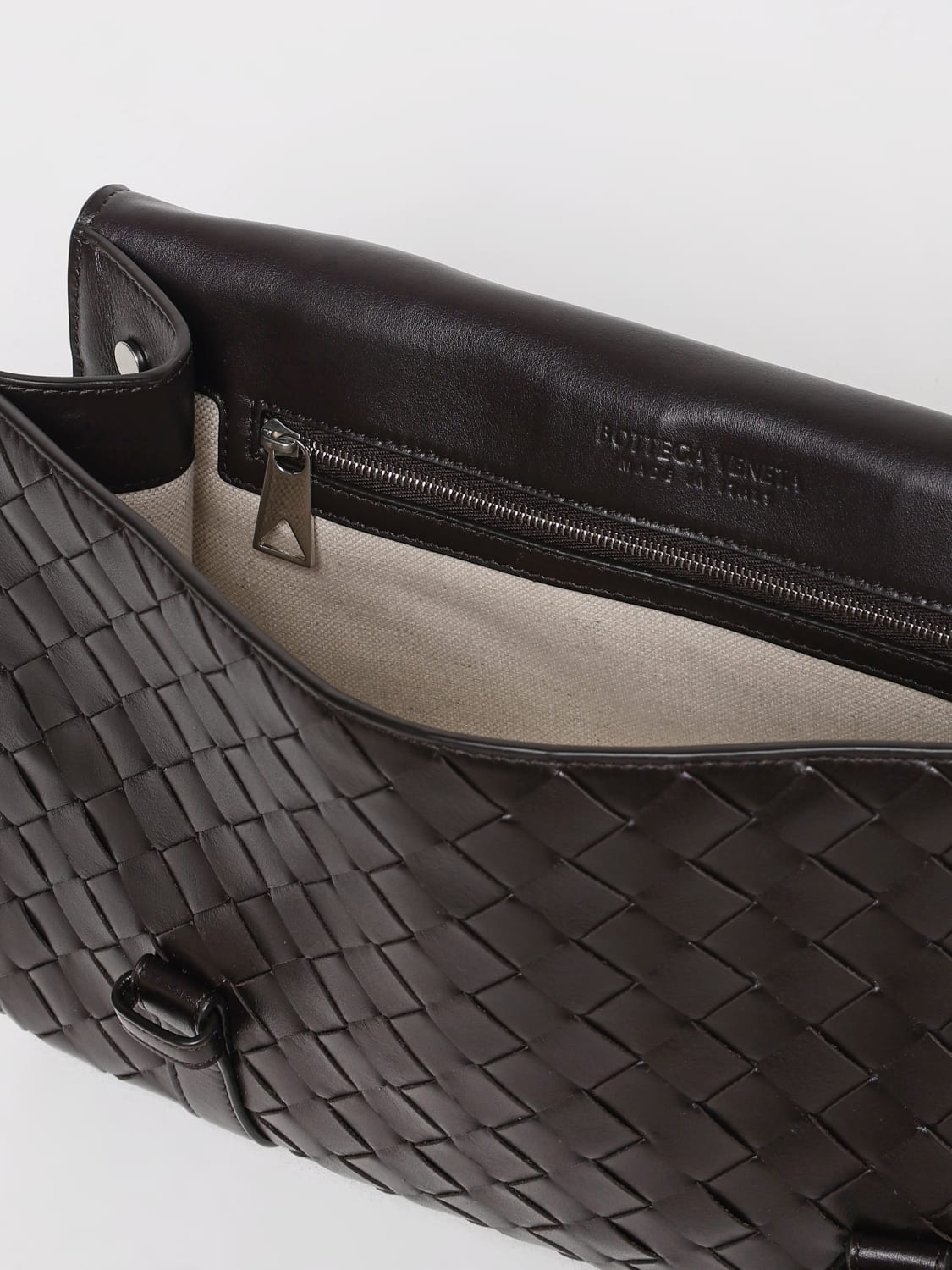 ショルダーバッグ BOTTEGA VENETA Men Shoulder bag Dark 815785V2HL1 2145 BOTTEGA VENETA Men Shoulder bag Dark 815785V2HL1 2145