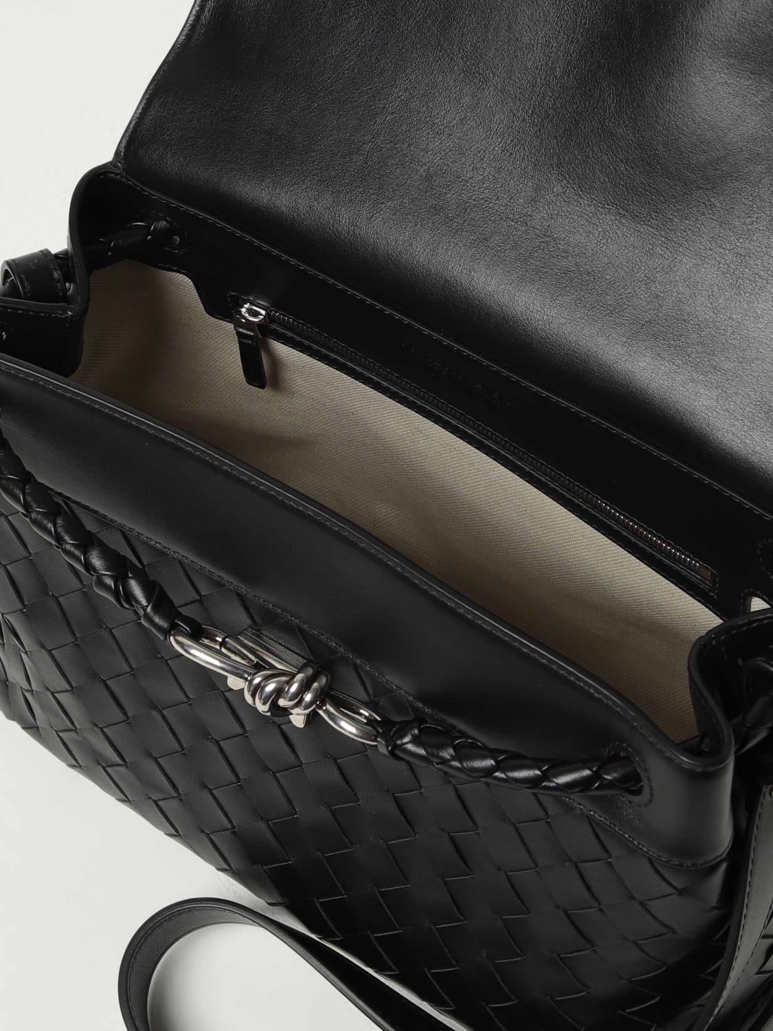BOTTEGA VENETA BORSA A TRACOLLA: Borsa Messenger Andiamo Bottega Veneta in pelle intrecciata, Nero - Img 5