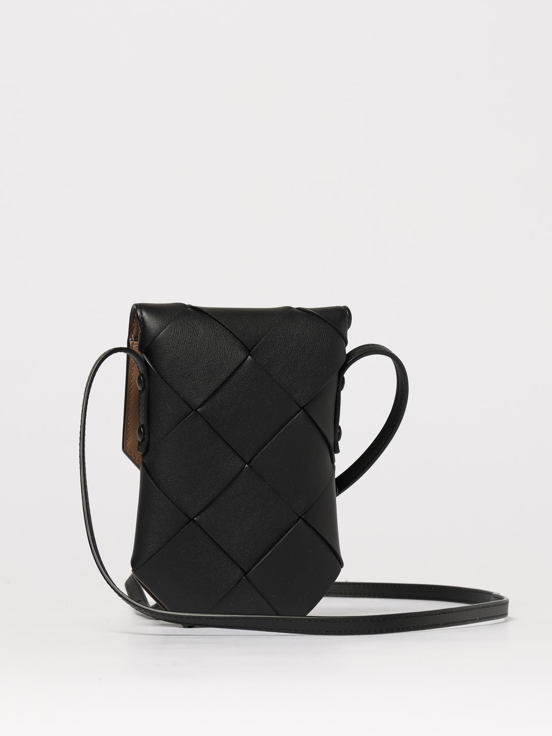 ショルダーバッグ BOTTEGA VENETA Men Shoulder bag Black 817827V5AJ2 1002 BOTTEGA VENETA: Bags men - Black | Bottega Veneta shoulder