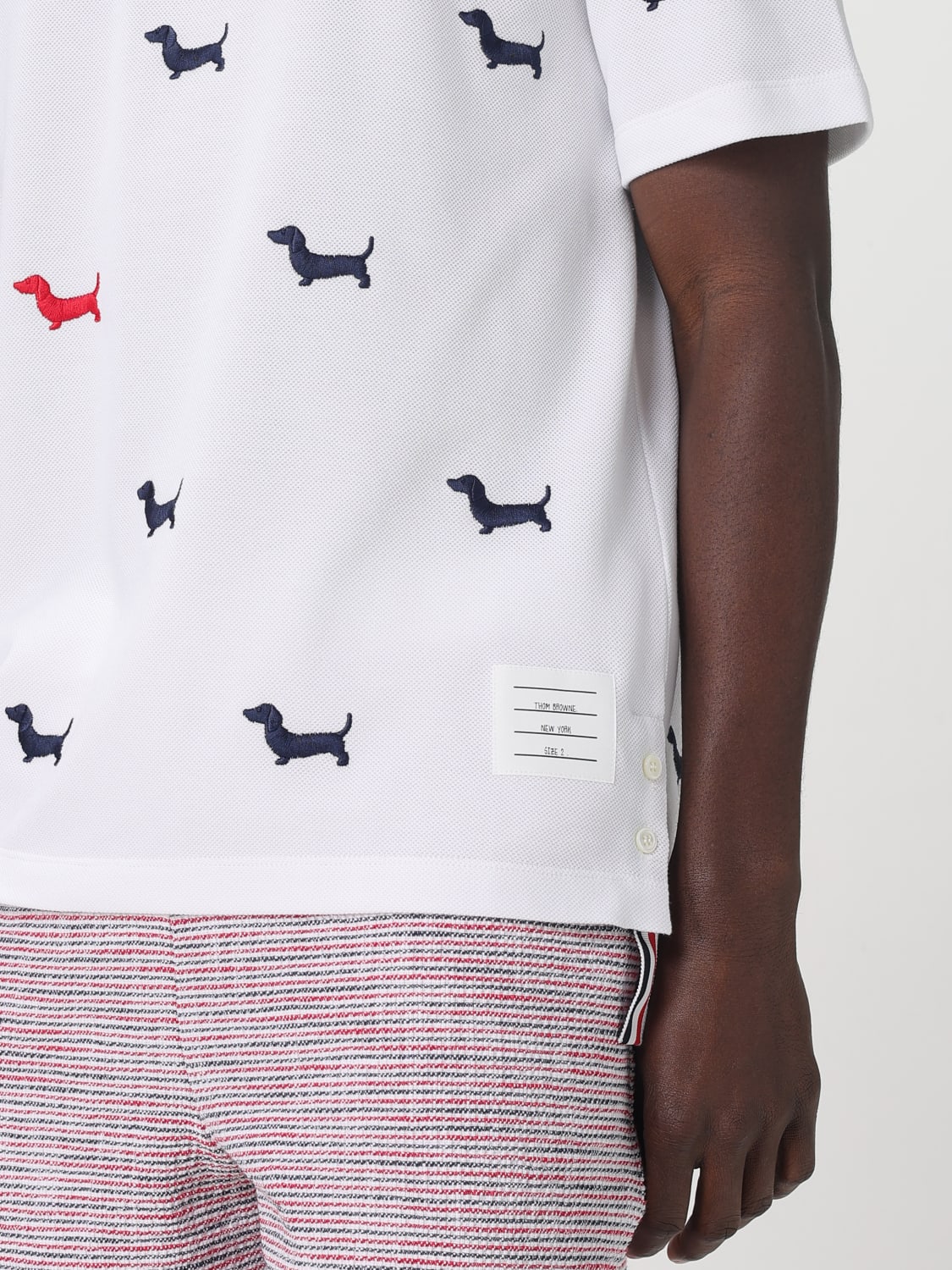Tシャツ・カットソー THOM BROWNE Men T-shirt White MJS284E00050 100 THOM BROWNE: T-shirt men - White | Thom Browne t-shirt