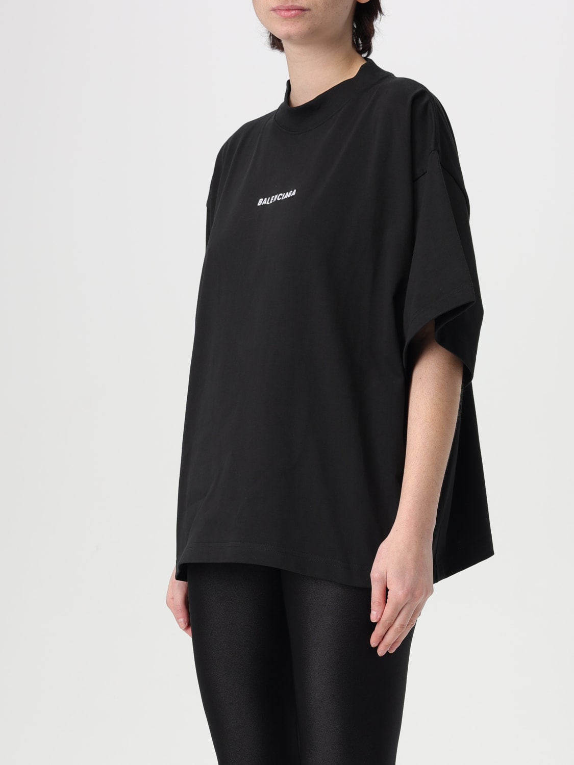 Tシャツ・カットソー BALENCIAGA Woman T-Shirt Black 818431TSVU4 1083 Cotton t-shirt with Logo BALENCIAGA - Nugnes1920
