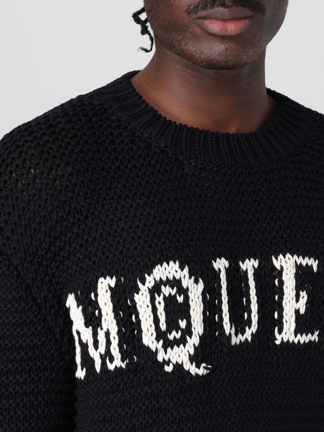MCQUEEN MAGLIA: Maglia a girocollo McQueen in cotone, Nero - Img 5