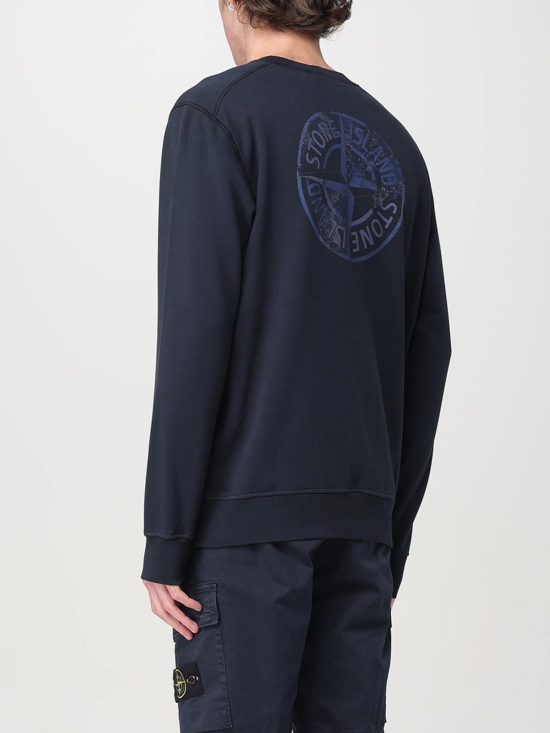 STONE ISLAND：スウェットシャツ メンズ - ブルー | GIGLIO.COM