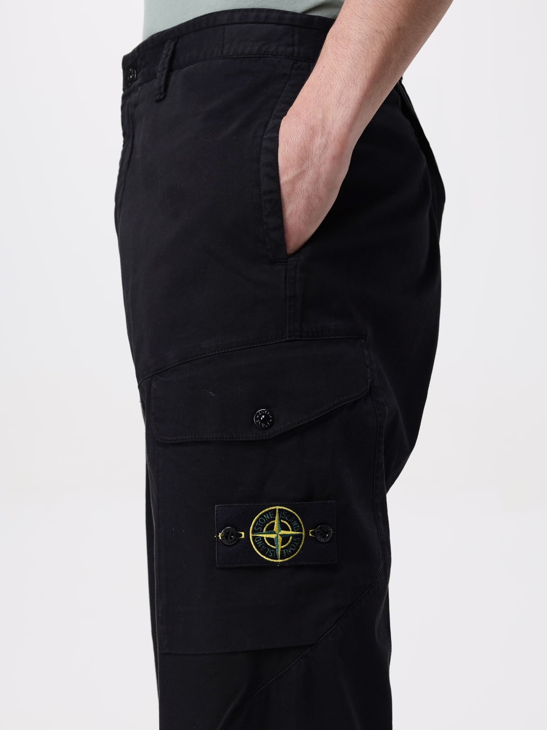 STONE ISLAND PANTALONE: Pantalone cargo in raso di cotone biologico stretch Stone Island, Nero - Img 5