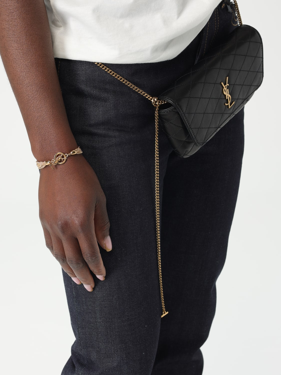 アクセサリーその他 SAINT LAURENT Woman Gold 823404Y1500 8060 SAINT LAURENT：ジュエリー レディース - ゴールド | GIGLIO.COM