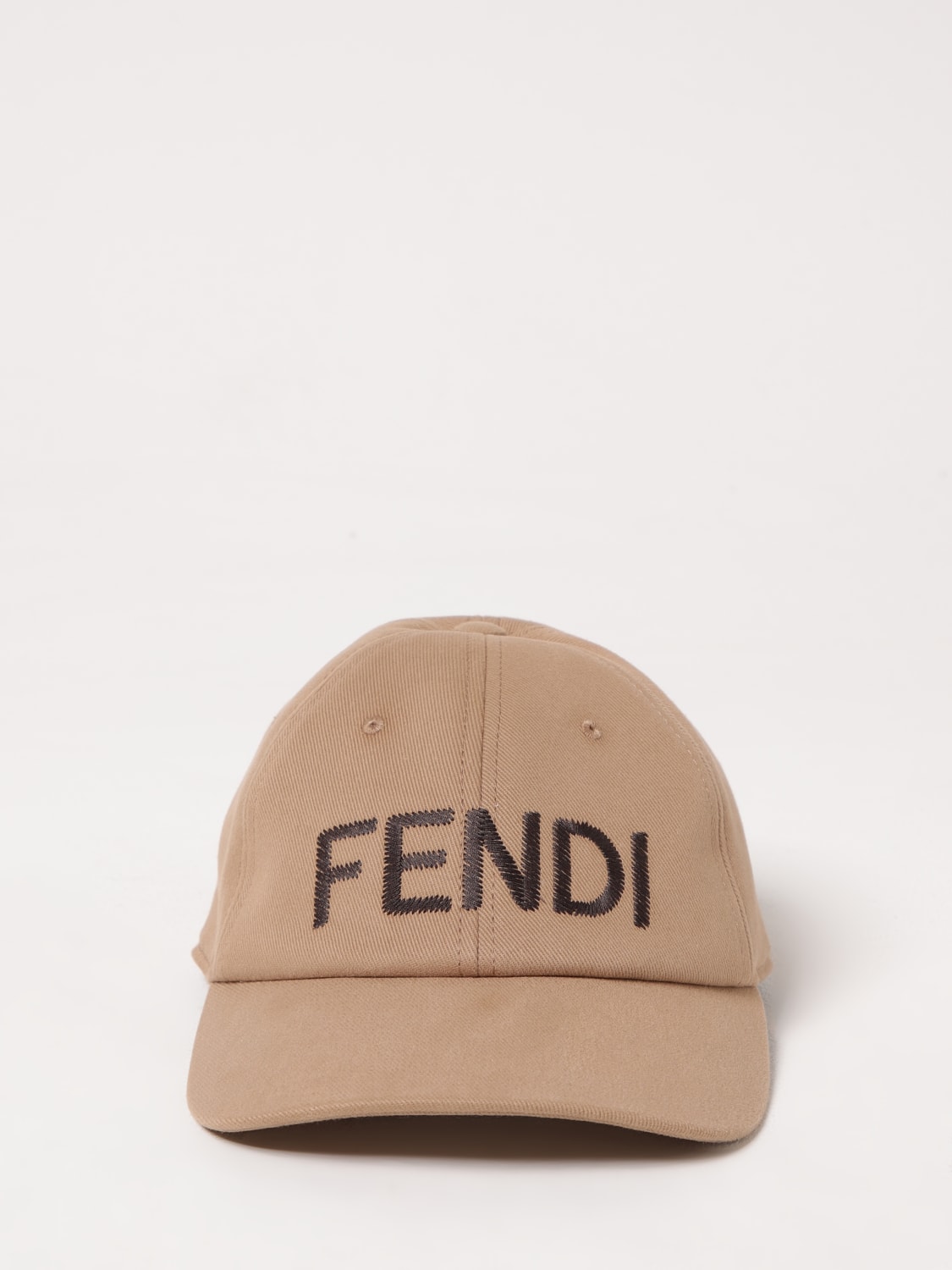FENDI CAPPELLO: Cappello Fendi in canvas di cotone con logo ricamato , Beige - Img 2