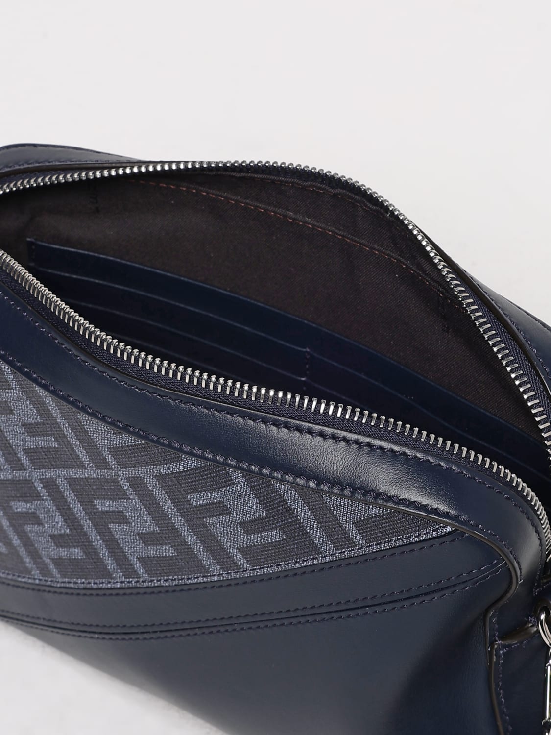 ショルダーバッグ FENDI Men Shoulder bag Denim 7M0286ASIC F1O97 FENDI: Bags men - Denim | Fendi shoulder bag 7M0286ASIC