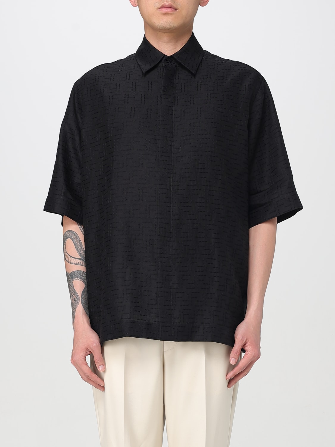 Tシャツ・カットソー FENDI Men T Shirts FS1317AU6Y Black FENDI: Shirt men - Black | Fendi shirt FS1317AU6Y online at