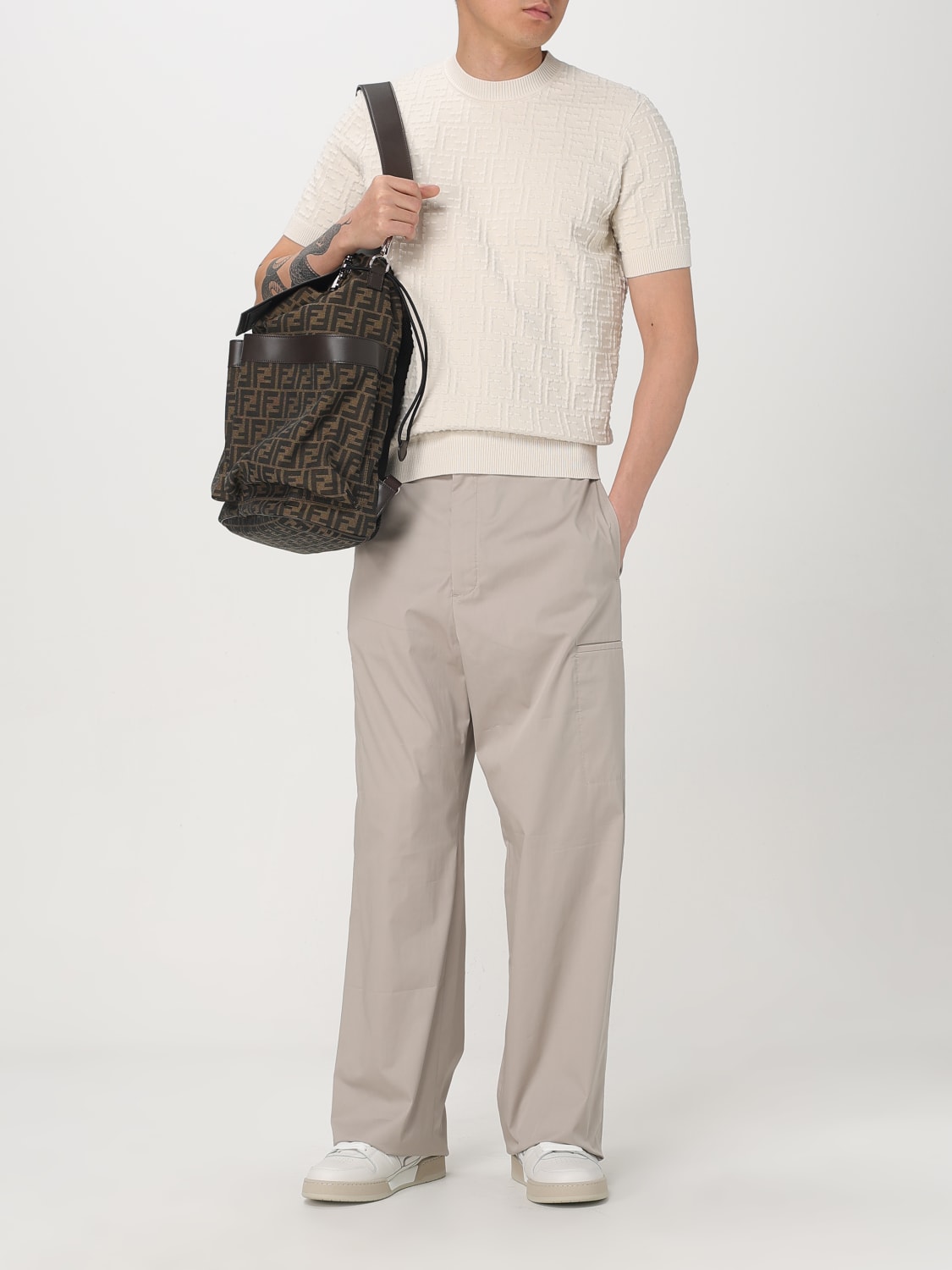 Tシャツ・カットソー FENDI Men T-shirt Butter FZX051AU7O F1BJD FENDI: crewneck cotton t-shirt - Butter | Fendi t-shirt