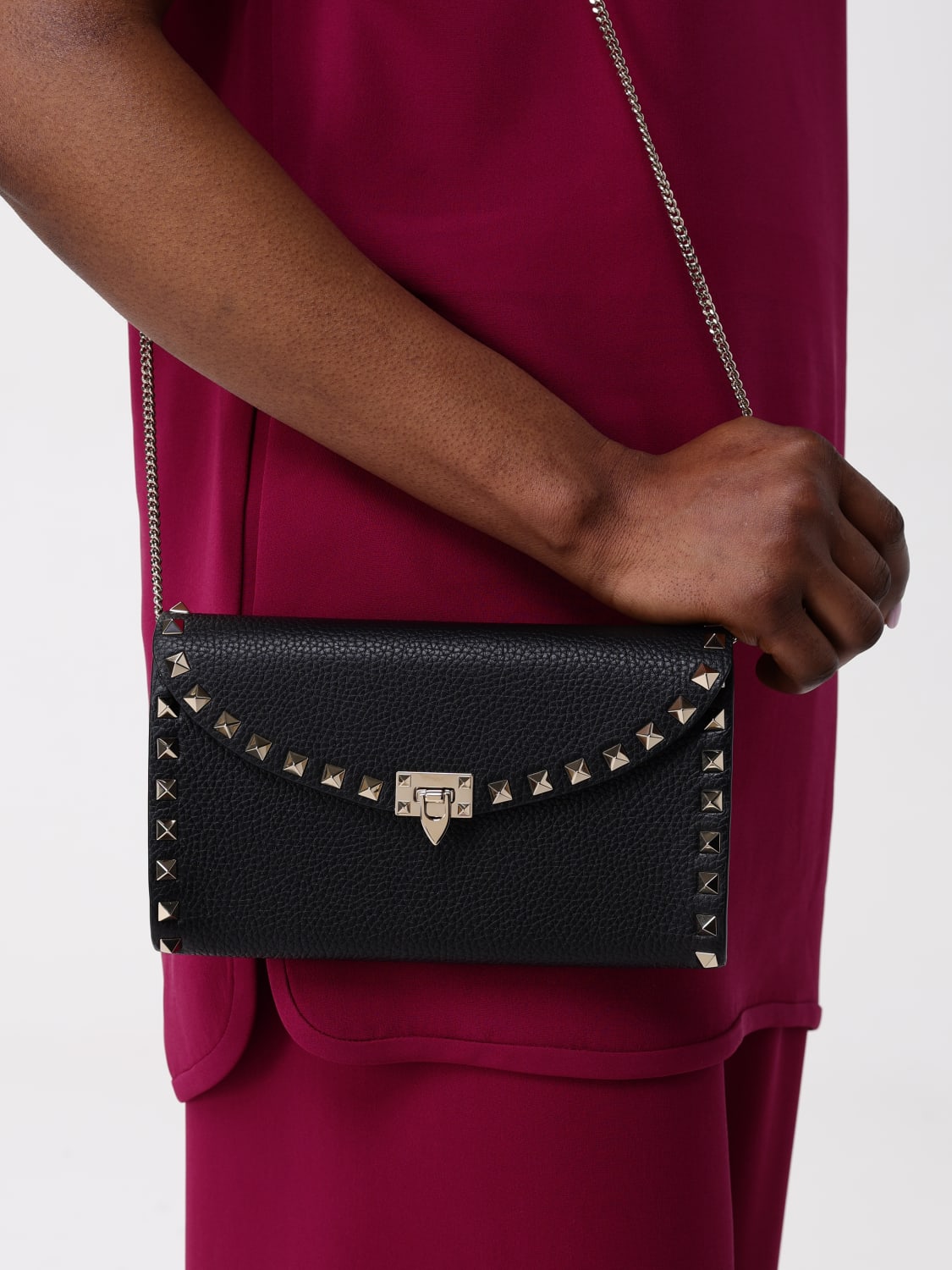 VALENTINO｜ (5W0P0Z81 VSH 0NO / 5W2P0Z81 VSH 0NO) Authentic Valentino Garavani Supervee Small Pink Calfskin