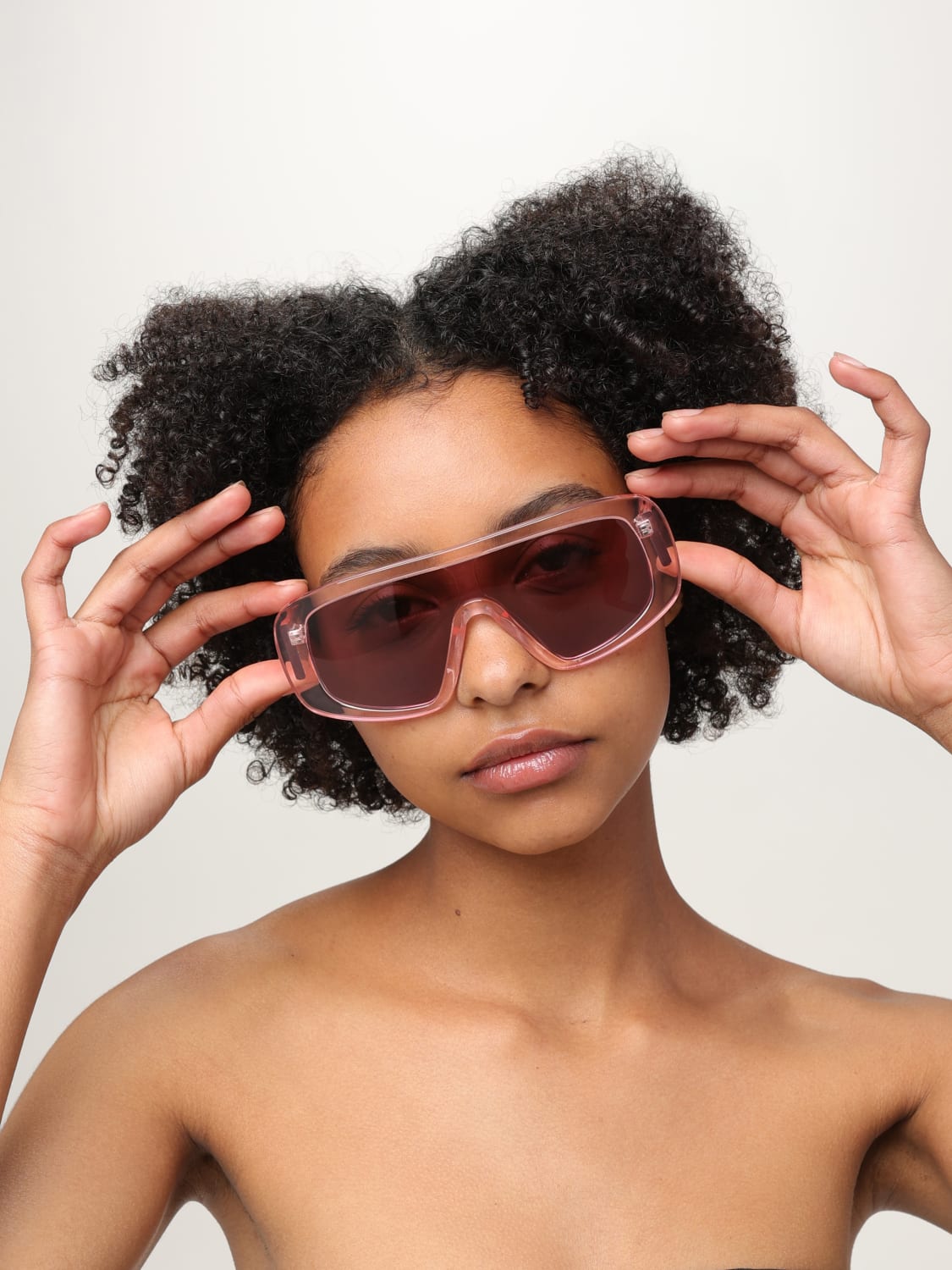 サングラス PINKO Woman Sunglasses Pink 105316A2NN Q90 PINKO: Sunglasses woman - Pink | Pinko sunglasses 105316A2NN
