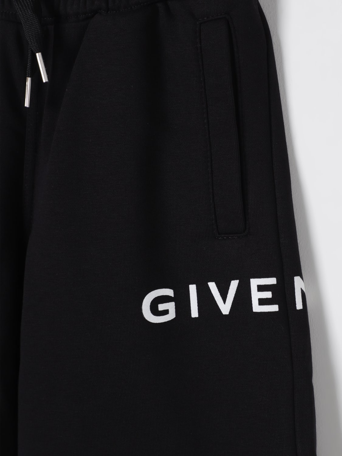 GIVENCHY SHORTS: Shorts kinder Givenchy, Schwarz - Img 3