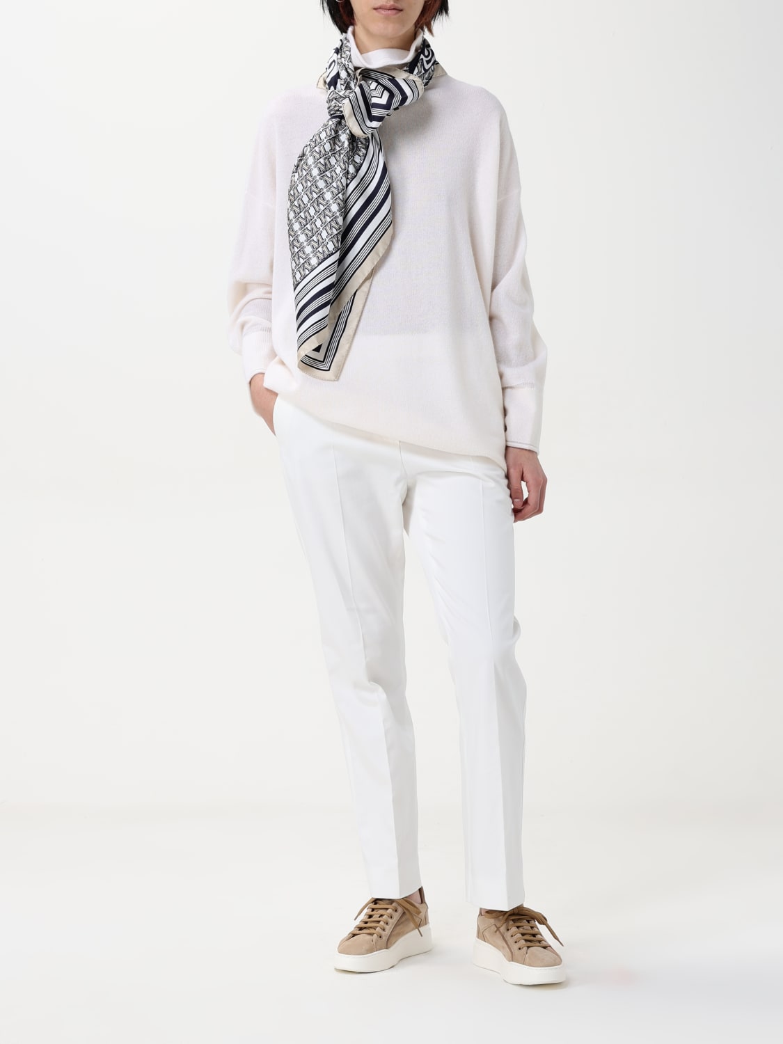 スカーフ MAX MARA Woman Neck scarf Blue 2514541111600 003 MAX MARA: Scarf woman - Blue | Max Mara neck scarf