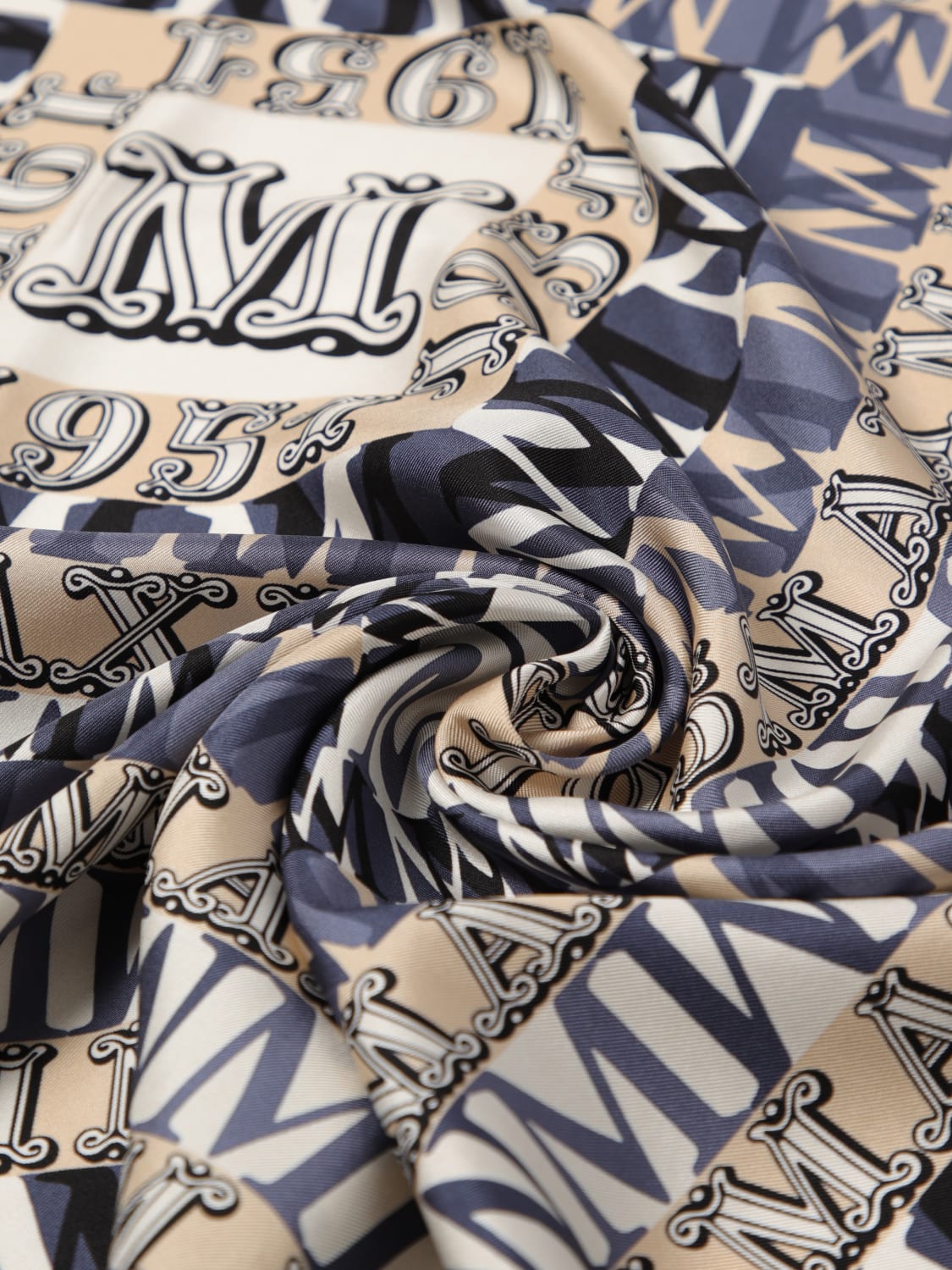 MAX MARA FOULARD: Foulard Max Mara in seta stampata , Beige - Img 3