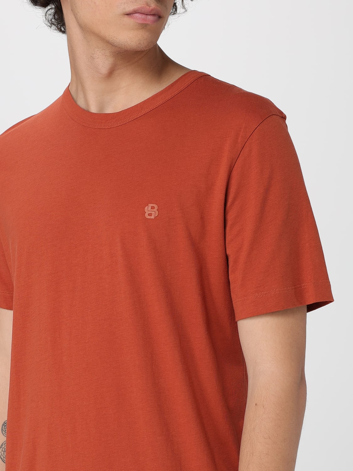 Tシャツ・カットソー BOSS Men T-shirt Rust 50539831 806 BOSS: T-shirt men - Rust | Boss t-shirt 50539831 online at