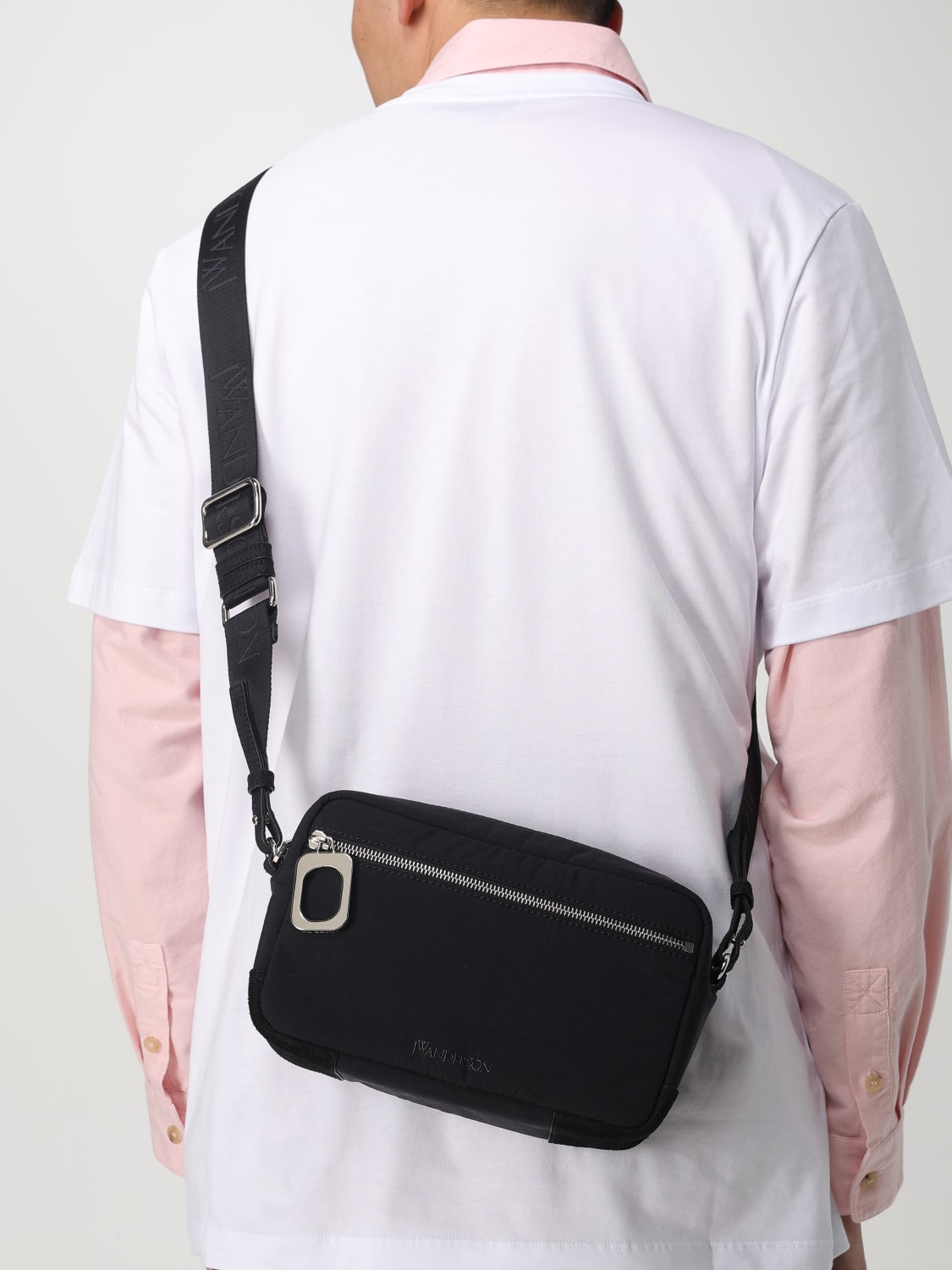 ショルダーバッグ JW ANDERSON Men Shoulder bag Black AC0359FA0382 999 Jw Anderson Outlet: Bags men - Black | Jw Anderson shoulder
