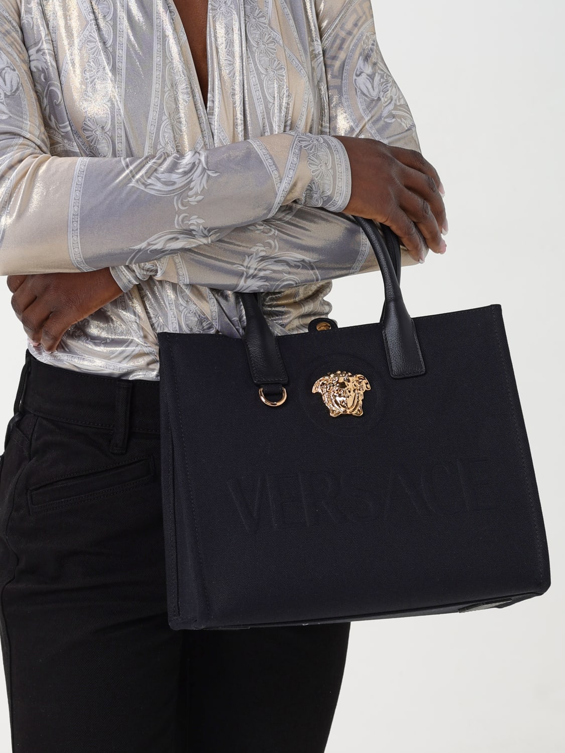 トートバッグ VERSACE Woman Tote bags Black 10058611A03095 1B00V Versace Tote Bags for Women