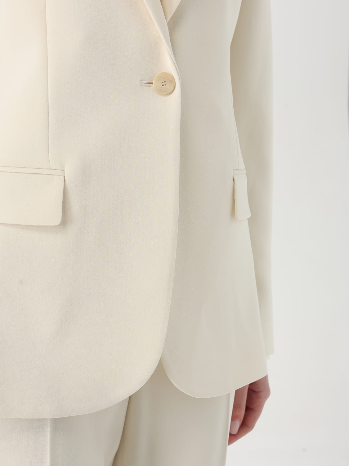 アウターその他 THEORY Woman Blazer Ivory J0709113 Y0C THEORY: Blazer woman - Ivory | Theory blazer J0709113 online