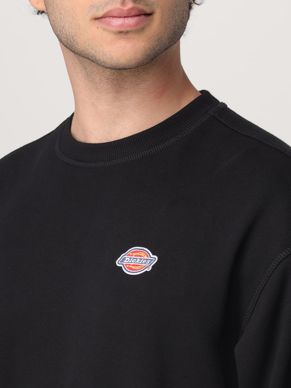 DICKIES FELPA: Felpa a girocollo in misto cotone con mini logo Dickies, Nero - Img 4