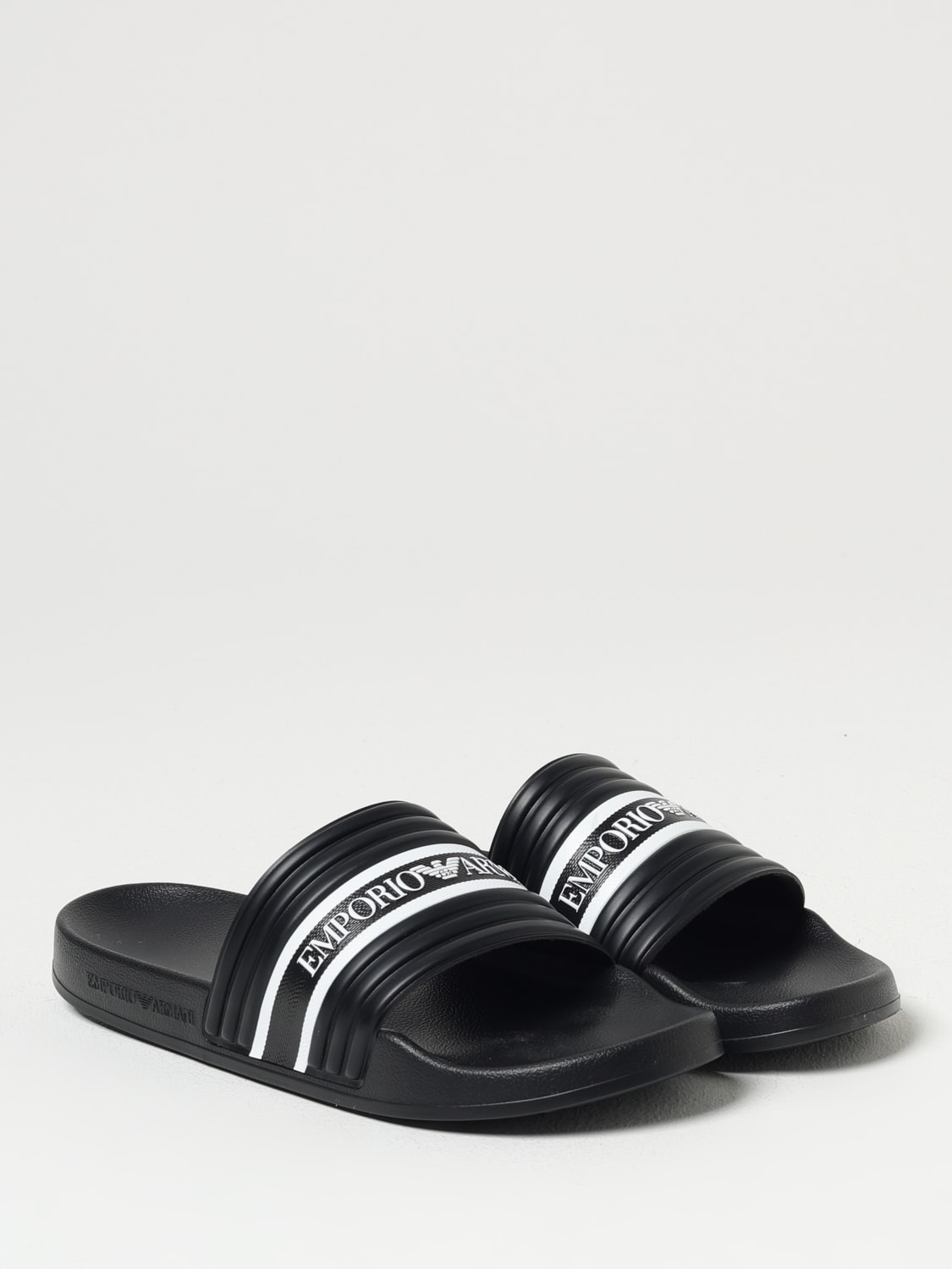 EMPORIO ARMANI SWIMWEAR SANDALI: Sliders Emporio Armani Swimwear in pelle sintetica, Nero - Img 2