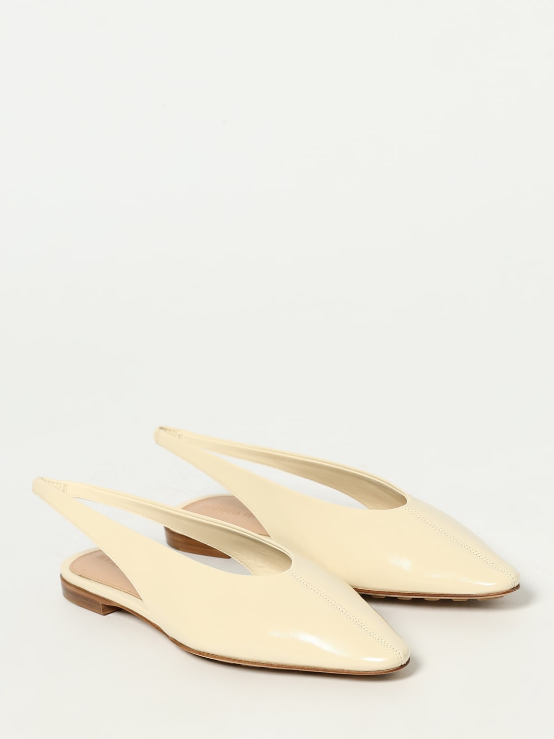 BOTTEGA VENETA: Shoes woman - Cream | Bottega Veneta ballet